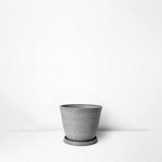 The+Unicorn+Pot260_grey